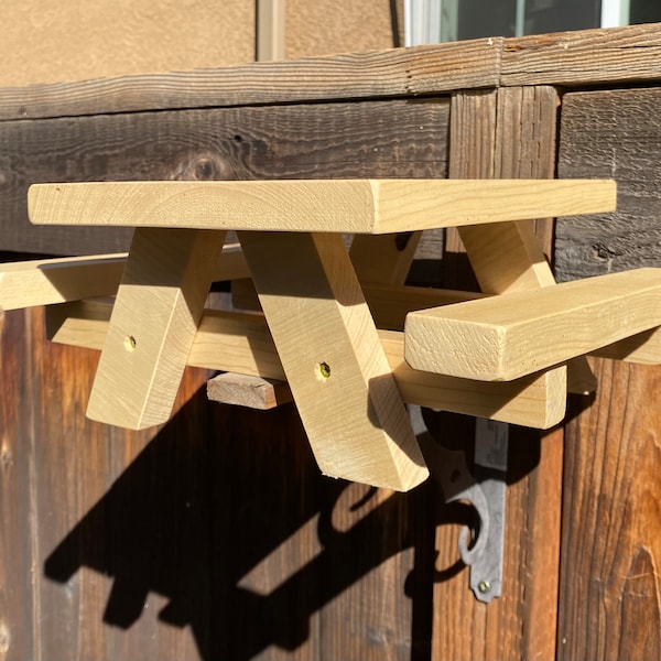 Picnic Table Bird Feeder DXF