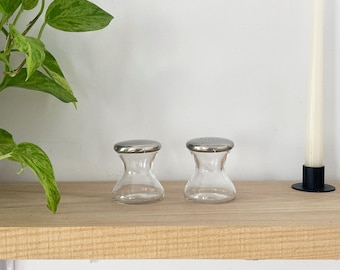 ALESSI Mr. Mrs. Chin Salt & Pepper Shakers | Yellow and Green Set