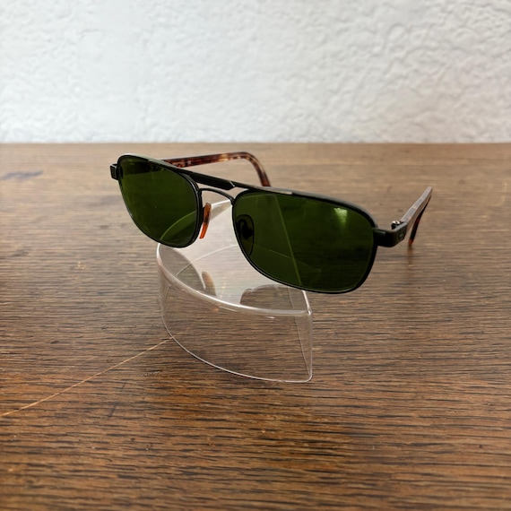 Vintage Byblos Aviator Sunglasses Unisex | 90s Italian  display picture 2