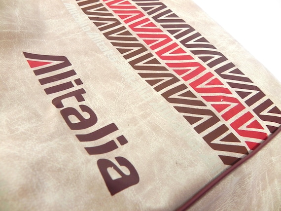 Vintage Alitalia Flight Bag | Vinyl Carry On Shou… - image 10
