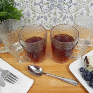 Tazas vintage de vidrio prensado Arcoroc: utensilios de cocina franceses