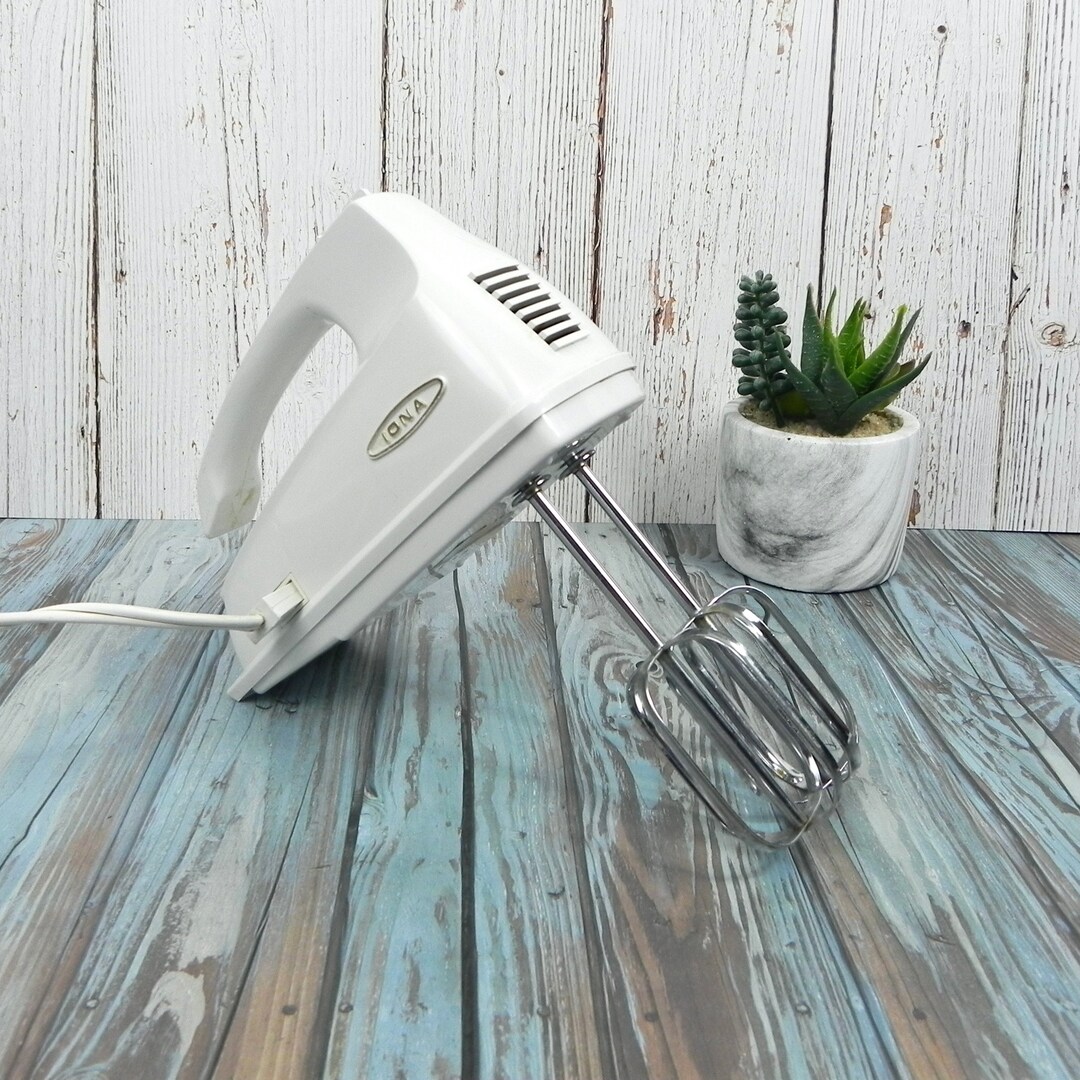 IONA Hand Mixer Vintage Portable Small Appliance 3speed Etsy