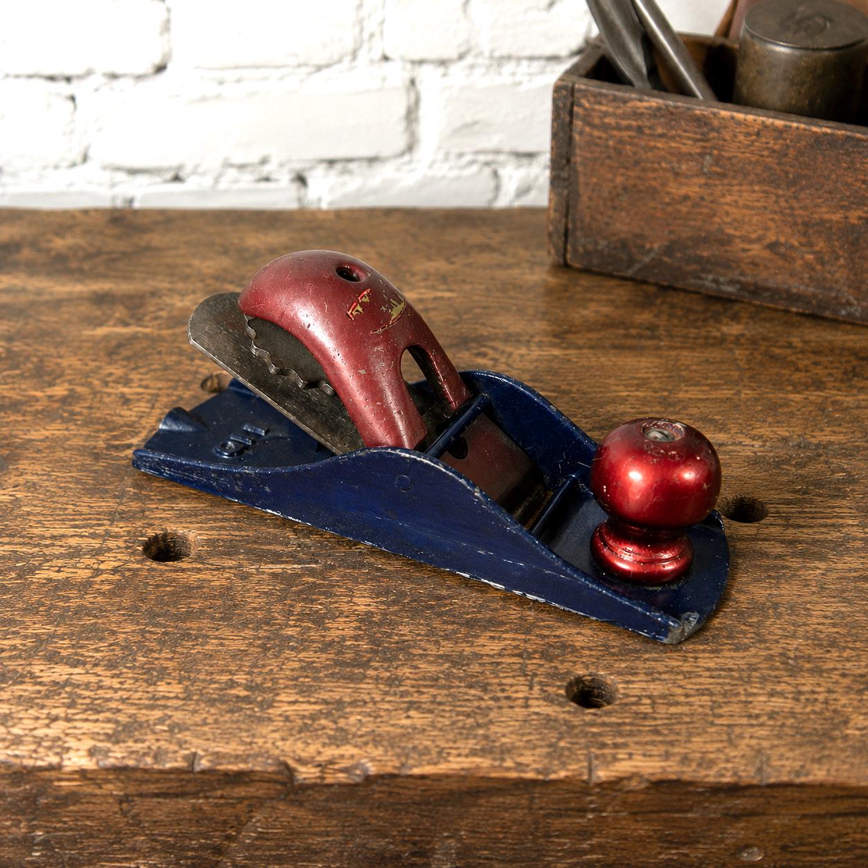 Stanley Hand Planer 110 | Blue & Red 70s Tools | Wood Working