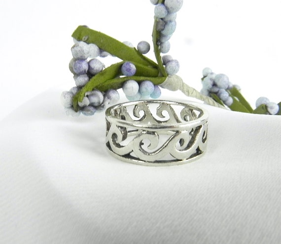 Sterling Silver Openwork Ring | 7mm Band Wave Swirl Design | Vintage Estate Jewellery