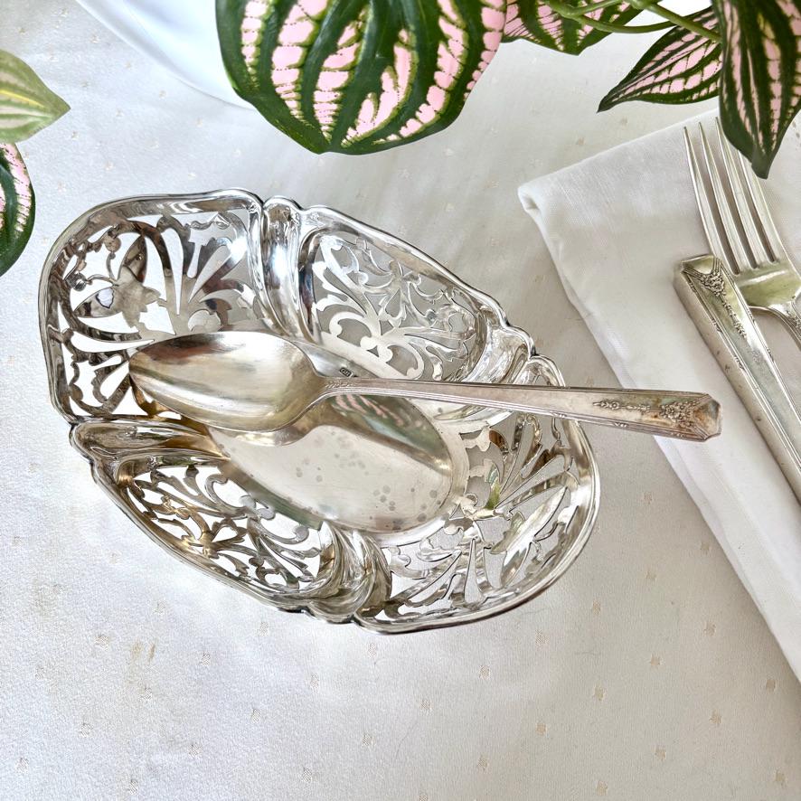 Harrison Bros Howson - Etsy