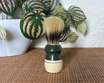 Brocha de afeitar vintage Ever-Ready bicolor verde y crema de pelo de tejón - Estilo barbero de mediados de siglo