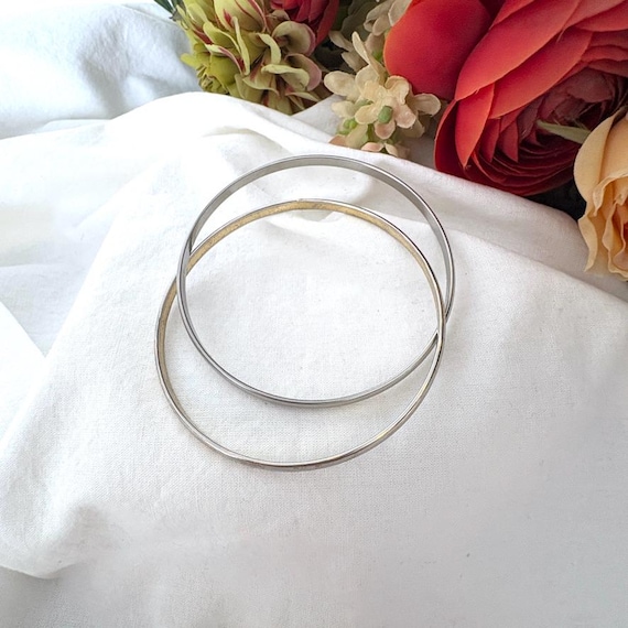 Interlocking Gold & Silver Tone Bangles | Two-Ton… - image 3