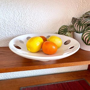 Minimalistische weiße Schale | Herzstück Display Obstplatte | Vintage 90er Jahre Haushaltswaren