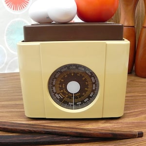 French Mid-Century Kitchen Scale | Vintage Kitchen Appliance | 70s Kitchen Scale