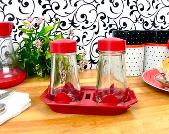 ALESSI Mr. Mrs. Chin Salt & Pepper Shakers | Yellow and Green Set