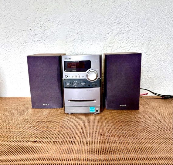 SONY CMT-NEZ30 CD Player Tape Deck Radio Tuner | Retro Tech