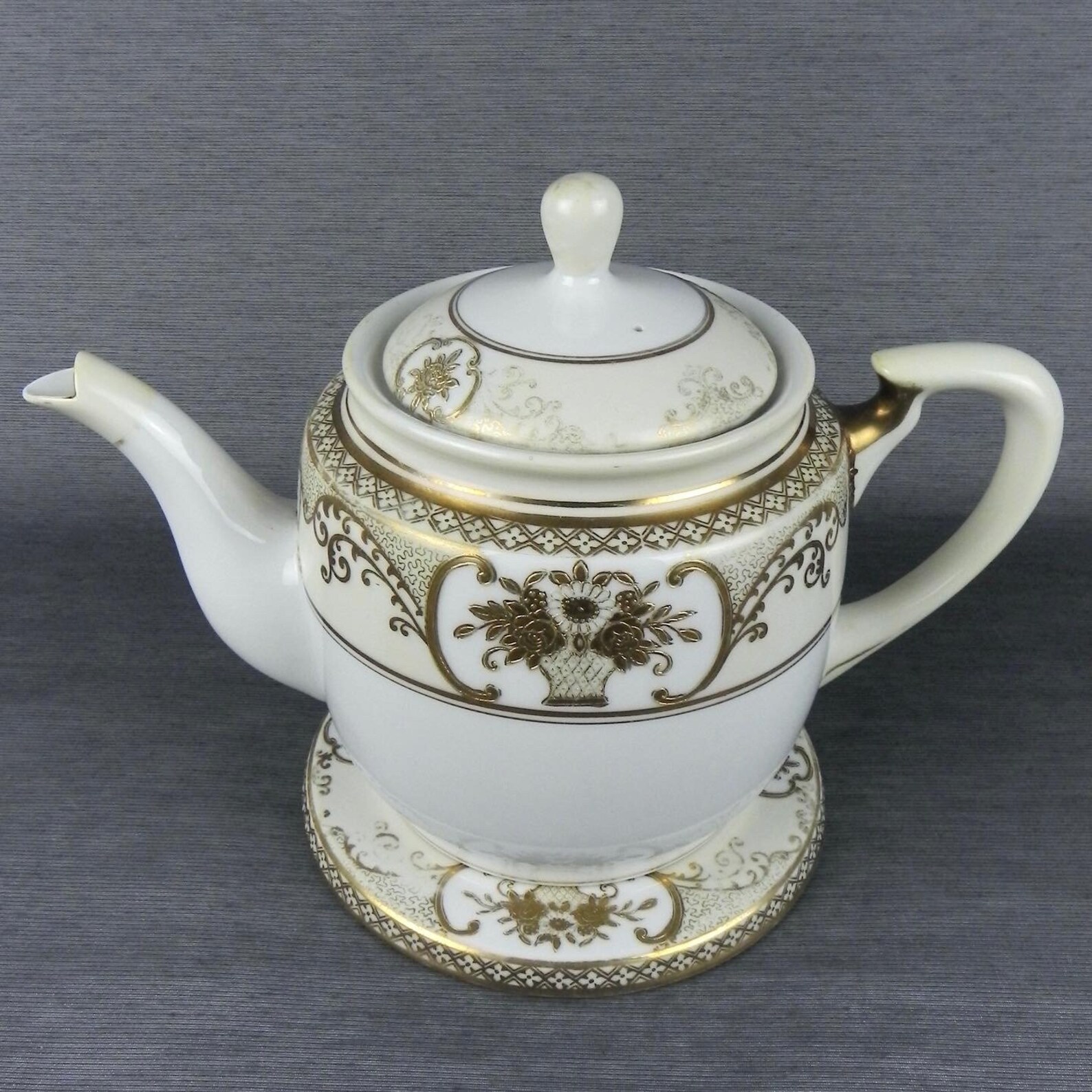 Noritake Golden Teapot Antique Noritake 44318 China Etsy