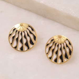 Minimal Round stud earring for women. Casual Enamel earring in gold plated brass. Black white enamel earring.