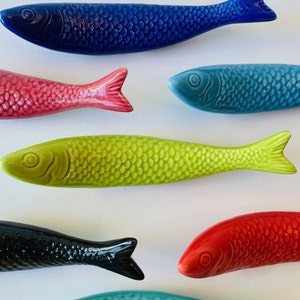 Handgemachte Keramik hängende Sardine