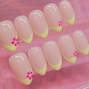 Neon lime green and pink floral press on nails, summer nails, press ons, uk based, handmade, qualified nail tech, trending, cute pretty