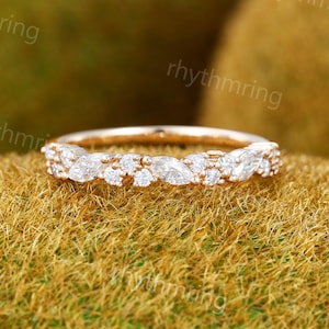 Fijne moissaniet trouwring unieke roségouden trouwring vintage halve eeuwigheid marquise trouwring bruids bijpassende stapelbare band