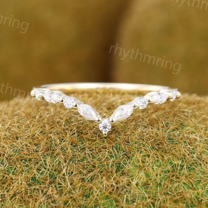Vintage Marquise Moissanite wedding band Unique Yellow gold wedding band Curved Diamond Matching Stacking band Wedding Bridal Promise ring