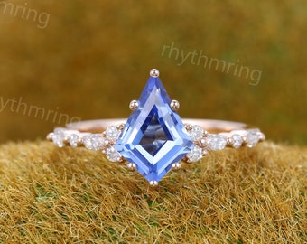 Unique Kite cut Cornflower Blue Sapphire engagement ring Vintage rose gold ring Marquise cut Diamond cluster ring Wedding Anniversary ring