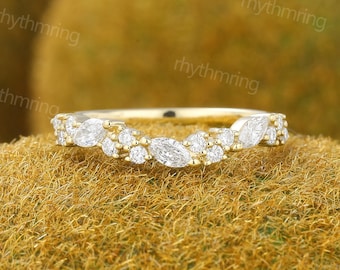 Halbe Ewigkeit Lab Grown Diamant Ehering Massives Gelbgold Band Marquise Schliff Ring Zart Geschwungener Ehering Passende Stapelbare Band