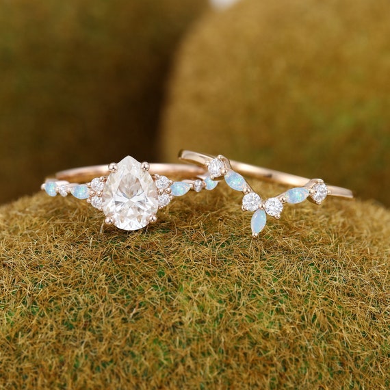 Vintage Pear Shaped Moissanite Engagement Ring Set Unique Rose