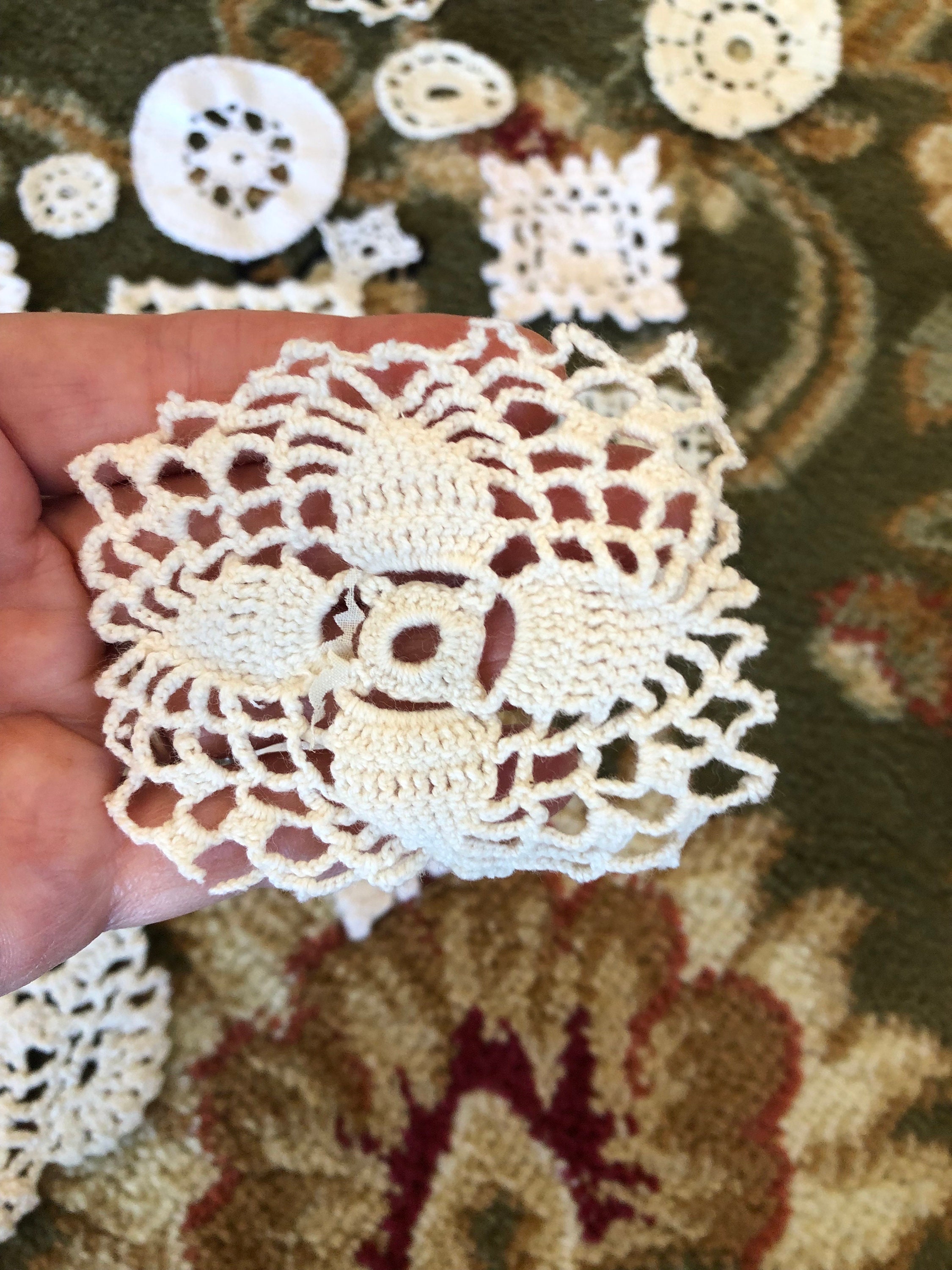 20 Antique/vintage Handmade Mini Doilies/appliques / Mini Doilies Grab ...