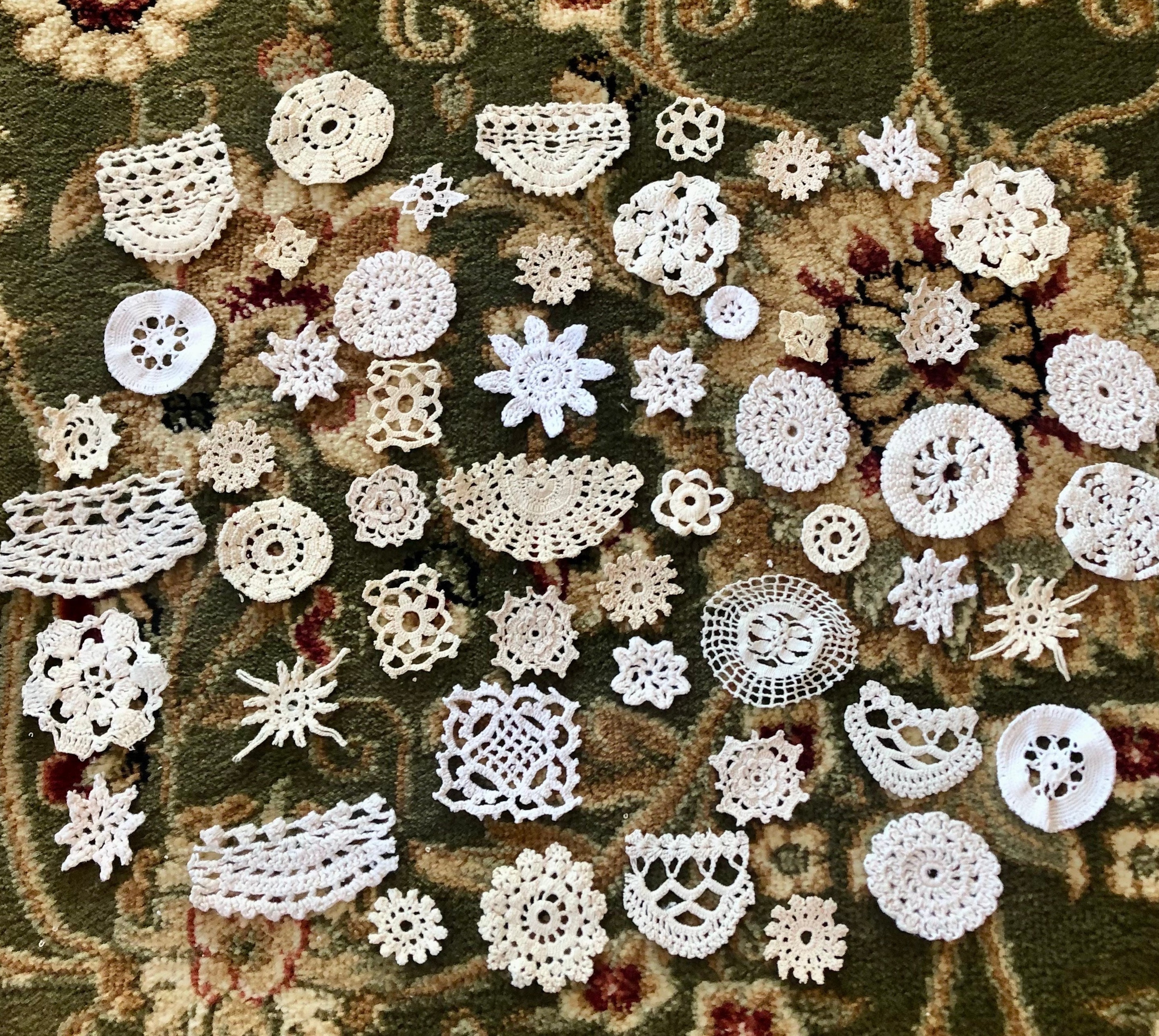 20 Antique/vintage Handmade Mini Doilies/appliques / Mini Doilies Grab ...
