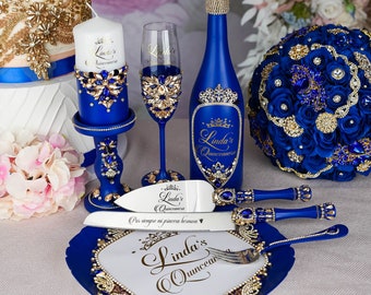 royal blue quinceanera decorations, blue gold quince anos,  royal blue quinceanera glasses, royal blue quinceanera knife set