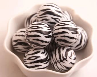 20mm Beads | White and Black Tiger Stripe Beads | Bubblegum Beads | Jungle Print Beads | Beading Supply | Animal Print Beads