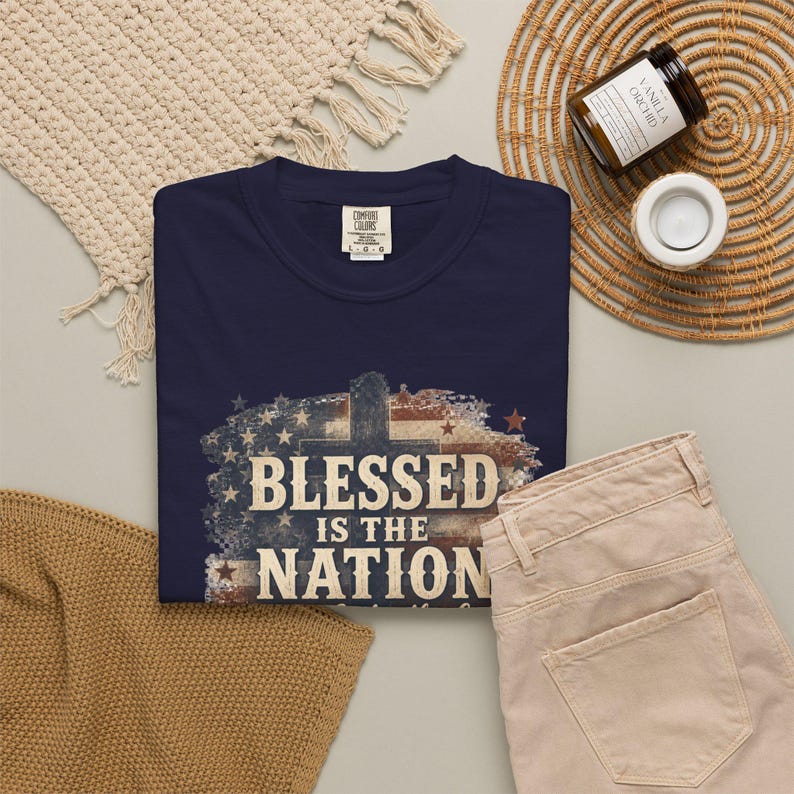 Gesegnet ist die Nation Shirt - Christliche Mutter Shirt Vaterländische Schule Komfort Farben T-Shirt Geschenk Bild 3