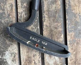 Spalding Vintage Eagle 102 Putter RH 35 Inches Steel Shaft Original Grip