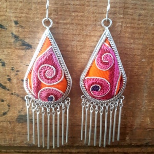 Colorful orange red drop earrings in embroidery - silk thread - original jewelry - Maison MOAMA