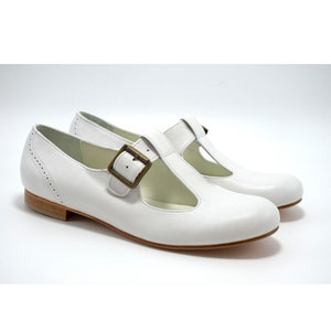 Wide T-Bar Strap Flat Bride Shoes,Wedding Shoes flats,Mary Jane,Round Toe Flats,White Mary Jane Flats ,Custom,Ballerina Schuhe,White Heels