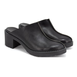 Platform Slides,Chunky Heel Mules,Black Clogs,Clog Heels 90s Platform,Clog Slippers,Clog Mules,Black Leather Mules, Clogs,Moccasin Clogs