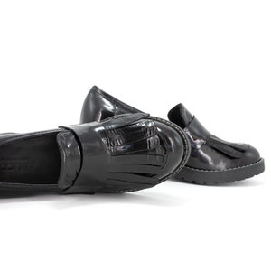 Women&#39;s Penny Loafer with Tassel,Black Patent Leather Shoes for Womens,Loafer Heels,Loafer Platform,Loafer Tassel,70s Shoes,Custom Shoes
