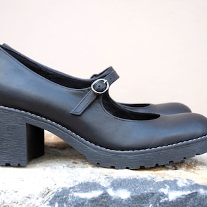Mary Jane Shoes,Black Shoes,Leather Shoes,Platform Shoes,Black Platform Shoes,Mary Janes,Vintage Shoes,Womens Shoes,Mary Janes Shoes Heeled