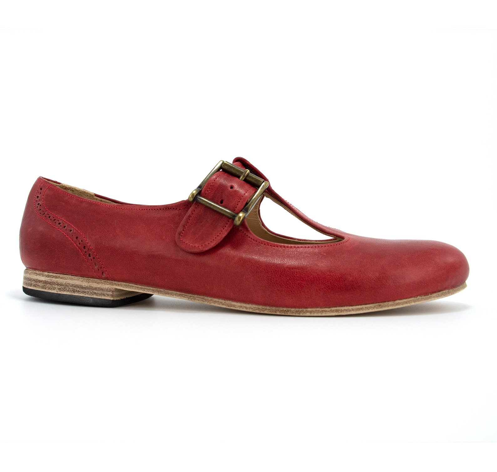 t bar ballerina flats
