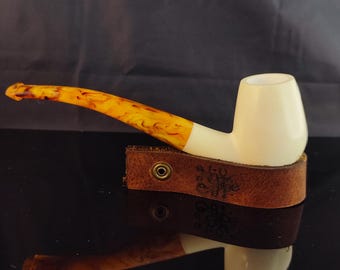 Pipa in schiuma di mare color uovo con bocchino in poliestere