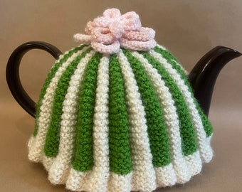 1950’s Retro Style Hand knitted Tea Cozy, Gift for a friend, Tea cosy lover, 4/6 cup Tea pot cover, Personalised Gift, Mother’s Day Gift