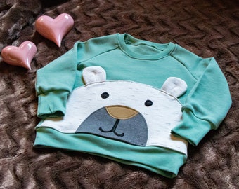 Children's sweater mint with bear application