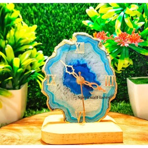 Blue Geode Agate clock Desk/Office/Home - Birthday Anniversary Wedding Wife Girlfriend Gift Alter