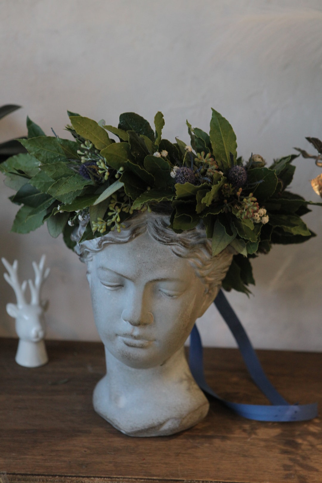Lorbeerkranz, blau, frische Blumen Lieferung 24/48 Stunden, Italien SDA