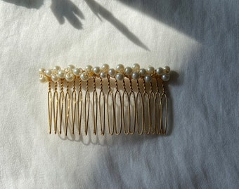 Minimalist wedding pearl hair comb, high quality pearl comb, pearl hair accessories, simple pearl comb, bridal comb, free shipping