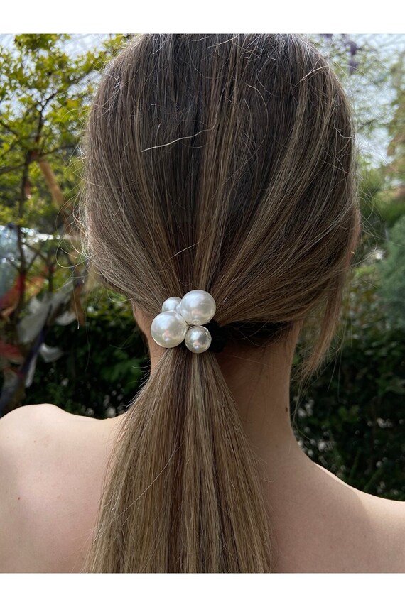 Elegant Pearl Rhinestone Hair Tie Chic Ponytail Holder Wedding Bride Bridesmaid il_340x270.3103282544_2yda.jpg main image 3