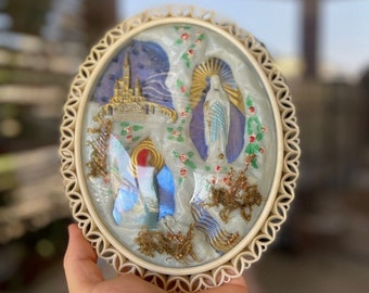large vintage ex-voto of our lady of Lourdes Souvenir diorama glass rare