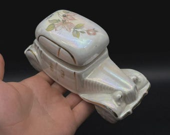 Vintage Decorative Porcelain Box Floral Finish Collectible