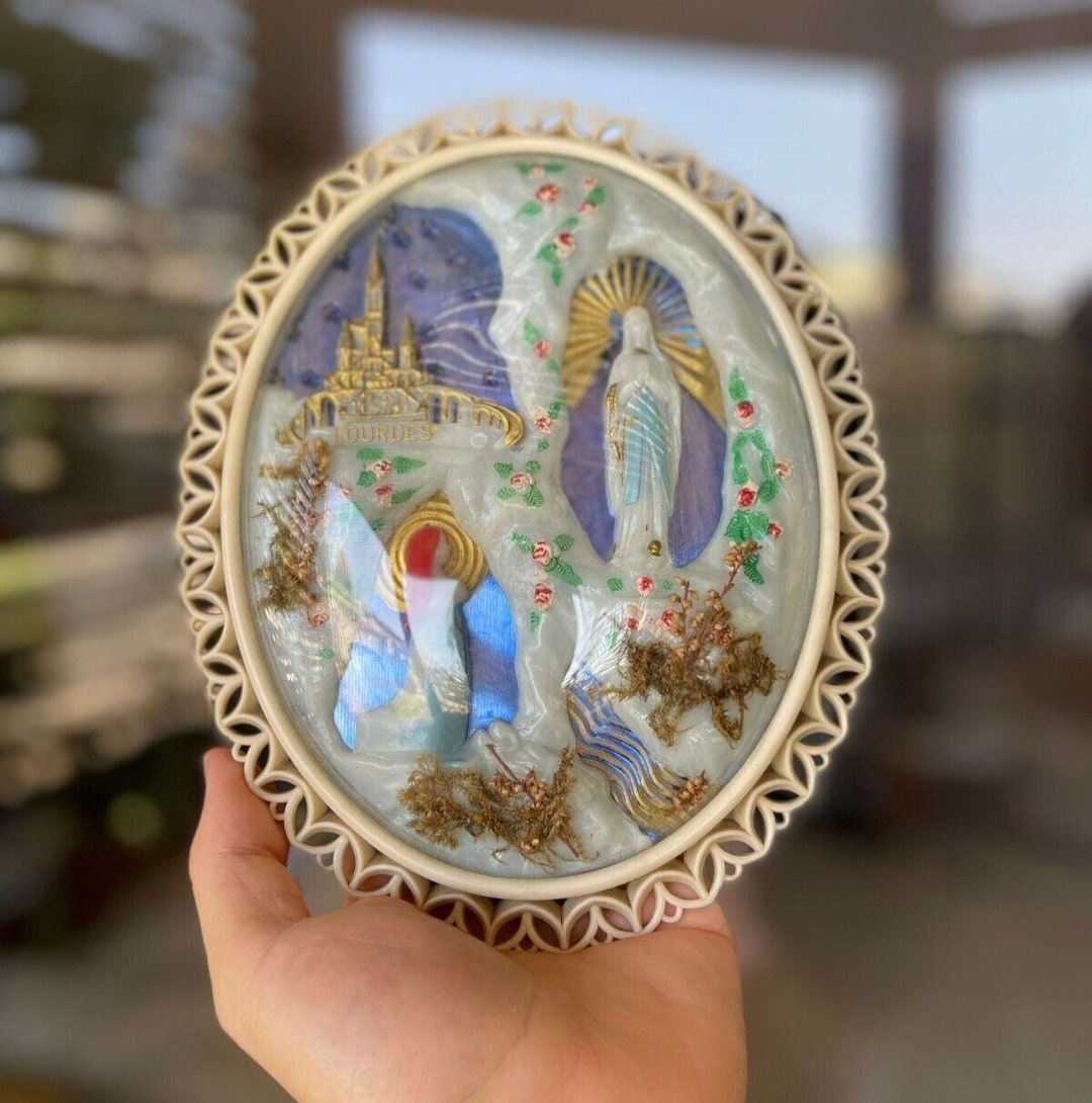 Large Vintage Ex-voto of Our Lady of Lourdes Souvenir Diorama Glass ...