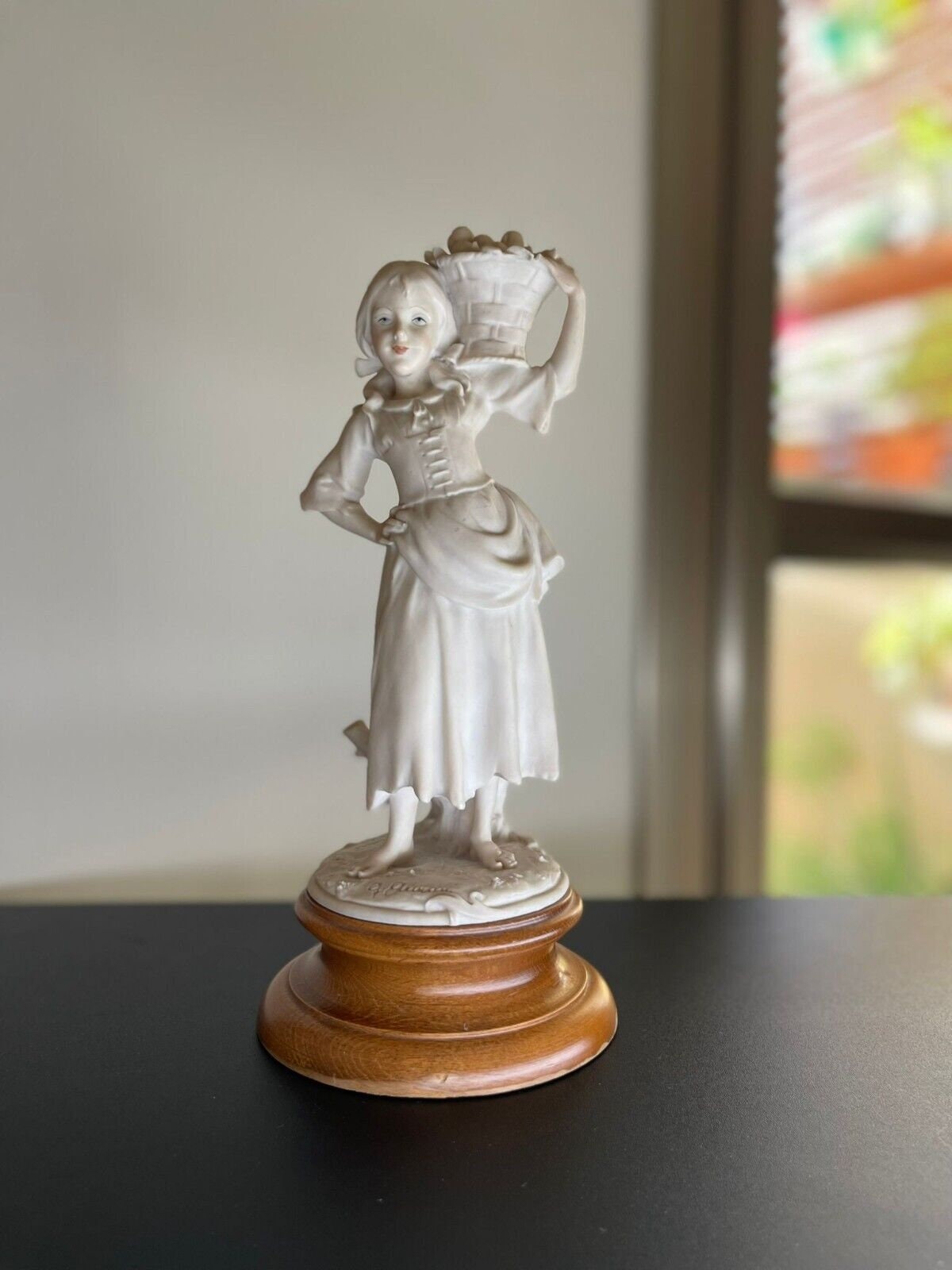 ♡美品・レア・送料込み♡ジョゼッペ・アルマーニ　イタリア製　モダンレディ G.armani figurine - Etsy 日本