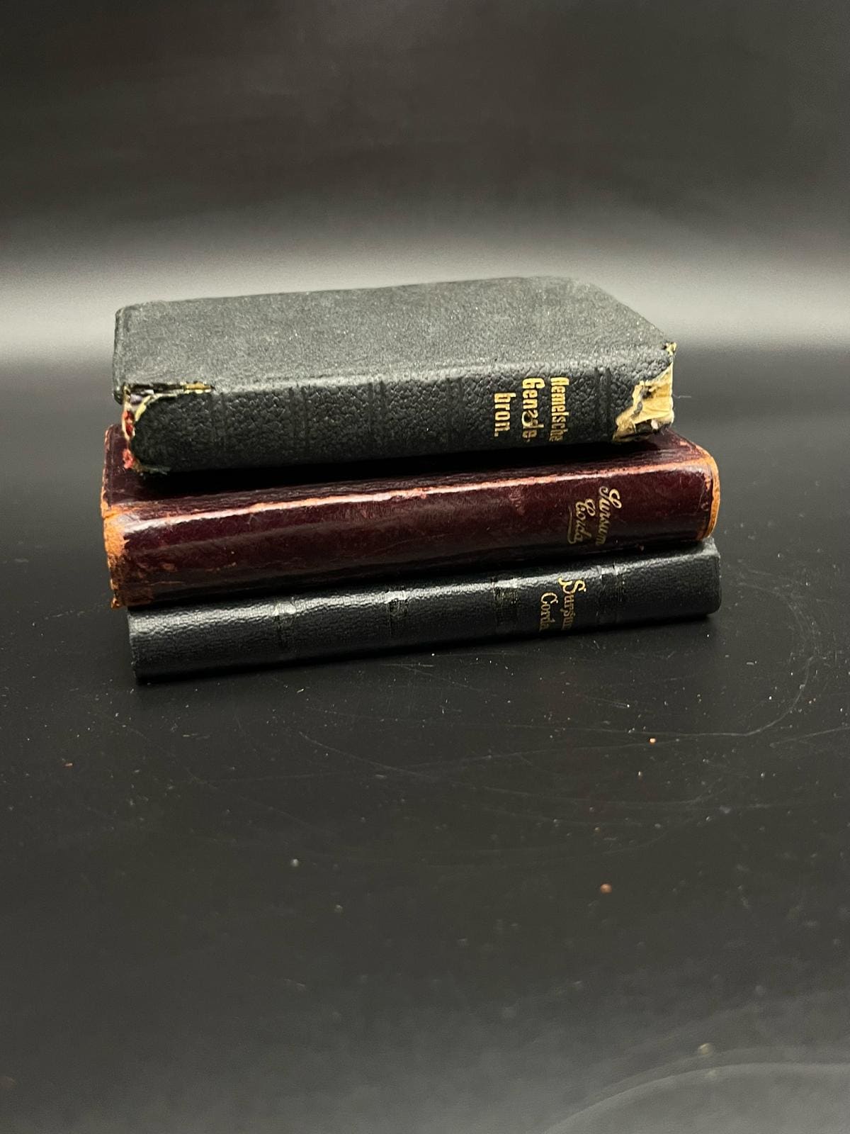 アンティーク　1905年　祈祷書　+ カードなど5枚 アンティークオランダカトリック祈祷書（3冊セット）1905-1907年
