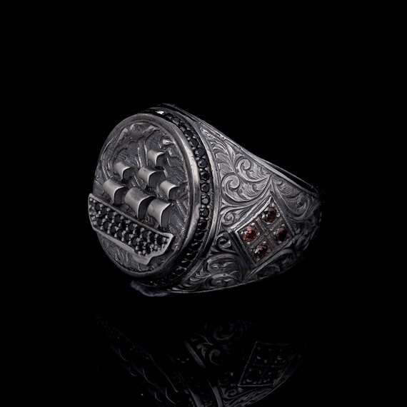 Bague homme motard sale