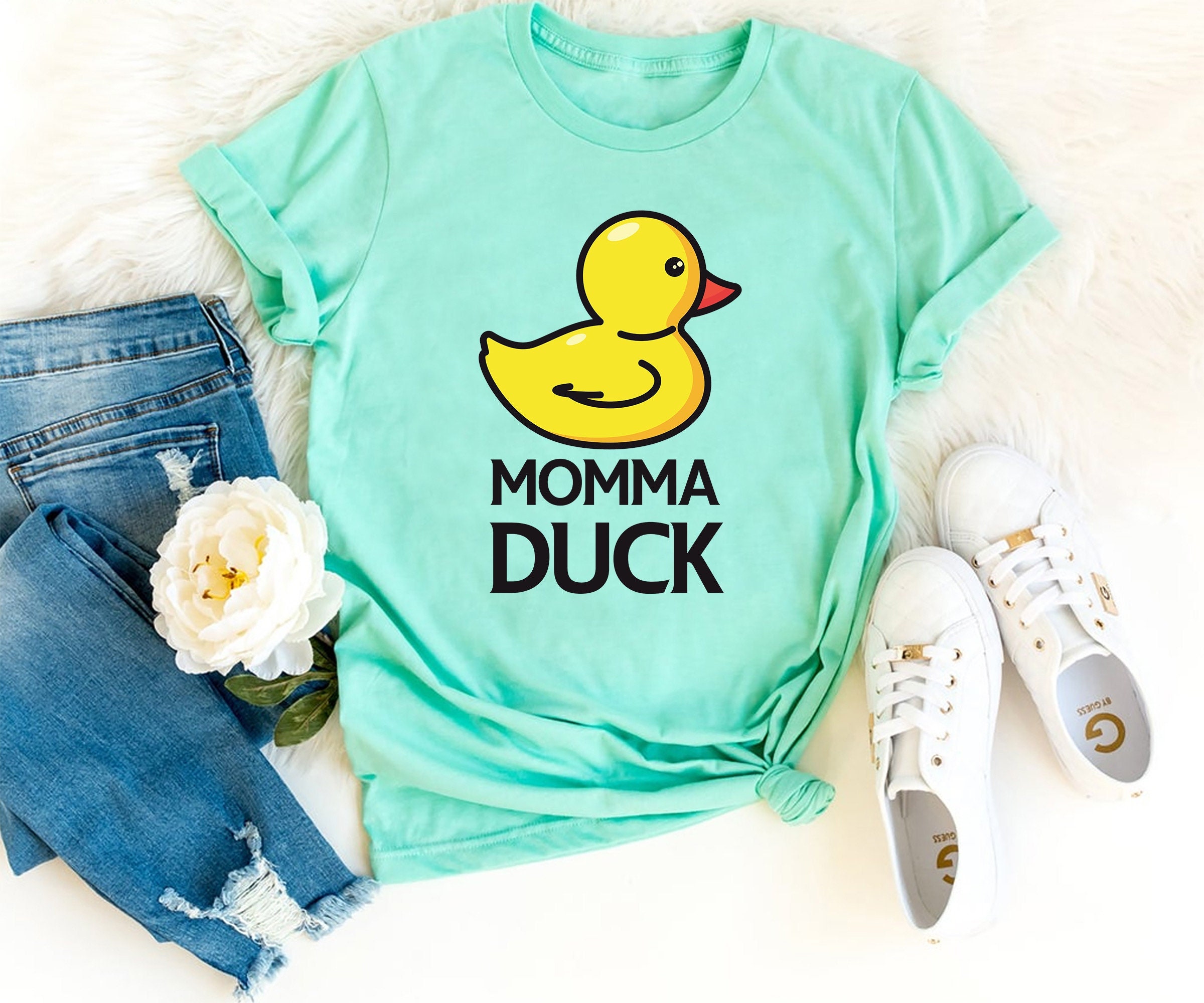 Duck mom tshirt, Momma Duck, Duck Mom Shirt, Duck Shirt, Duck Mom T-shirt, Gift for Duck Lover,Girls Duck Shirt,Duck Gifts for Her,Wife Mom